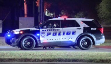 Man critically injured in late-night shooting outside Dallas apartments