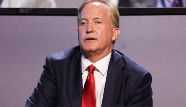 Ken Paxton details childhood eye injury during Dallas USHBC event