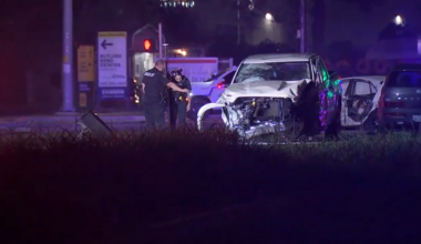 6 people hospitalized after wrong-way crash in northwest Harris County, sheriff says