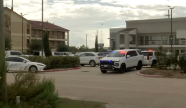 Man found shot to death at a motel on Rankin Cir. W. in north Harris County, HCSO says