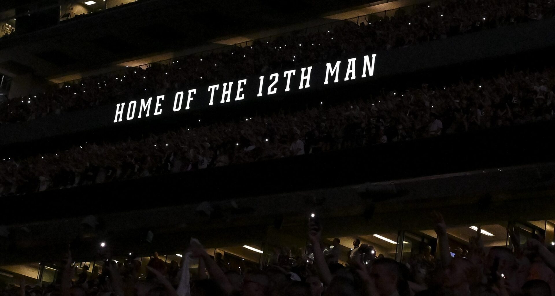 Ranking the top 5 Texas A&M Police tweets from Week 1