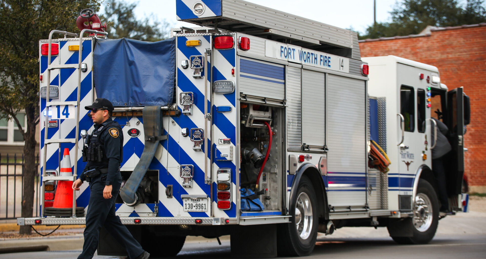 Fort Worth OK’s new collective bargaining agreement with firefighters union