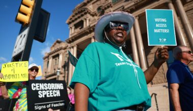 Advocates demand increased voting access as Tarrant County considers cutting polling sites