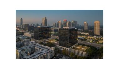 JLL Capital Markets arranges sale and financing of Park Towers in Houston