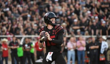 No. 13 Texas Tech holds on for 28-26 win over No. 22 Houston in Big 12 opener