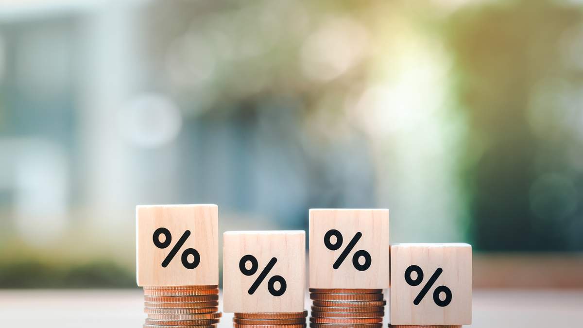 Mortgage Rates Top 7% For the First Time Since Early 2025 | NewsRadio 740 KTRH