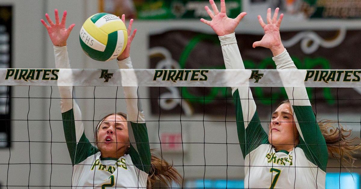 Lady Pirates start district play with sweep of CC Moody | Rockport Pilot