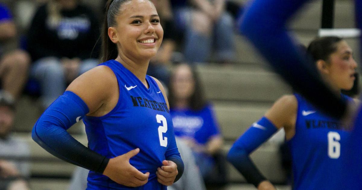 Lady Roos clean sweep Arlington Lamar; improve to 2-1 in district | Sports