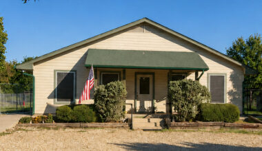 Bradford Brokers Off-Market Acquisition For Paw Control's Expansion in Denton
