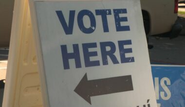 Tarrant County Commissioners approve cut to Election Day polling sites