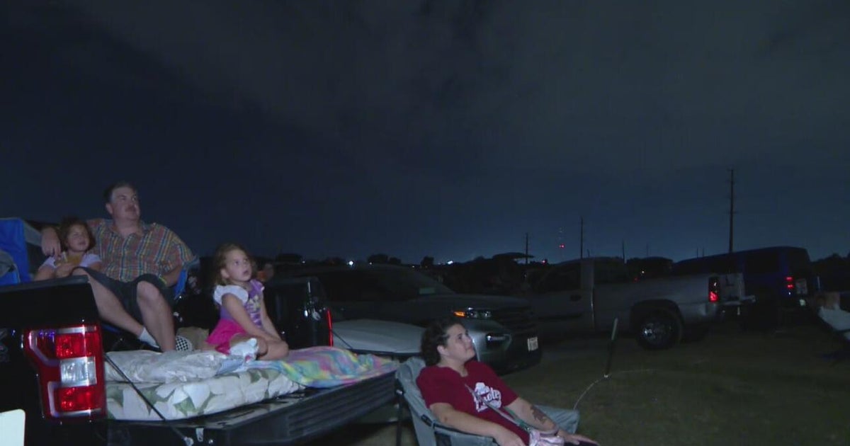 Beloved Coyote Drive-In in Fort Worth closing after 14 years this Labor Day weekend: "It'll be sad to go."