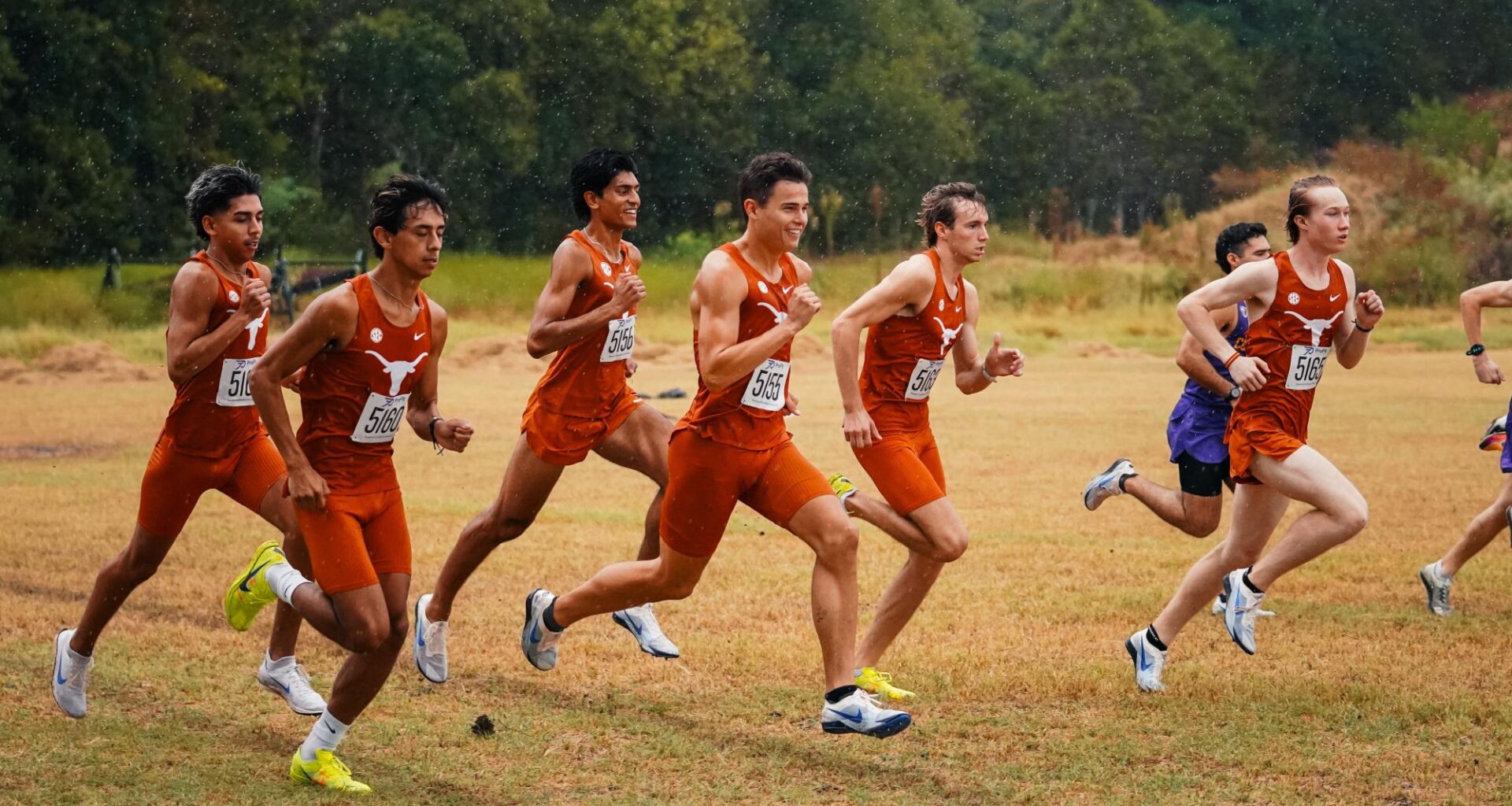Rain didn’t stop Texas cross country from having dominant weekend – The Daily Texan