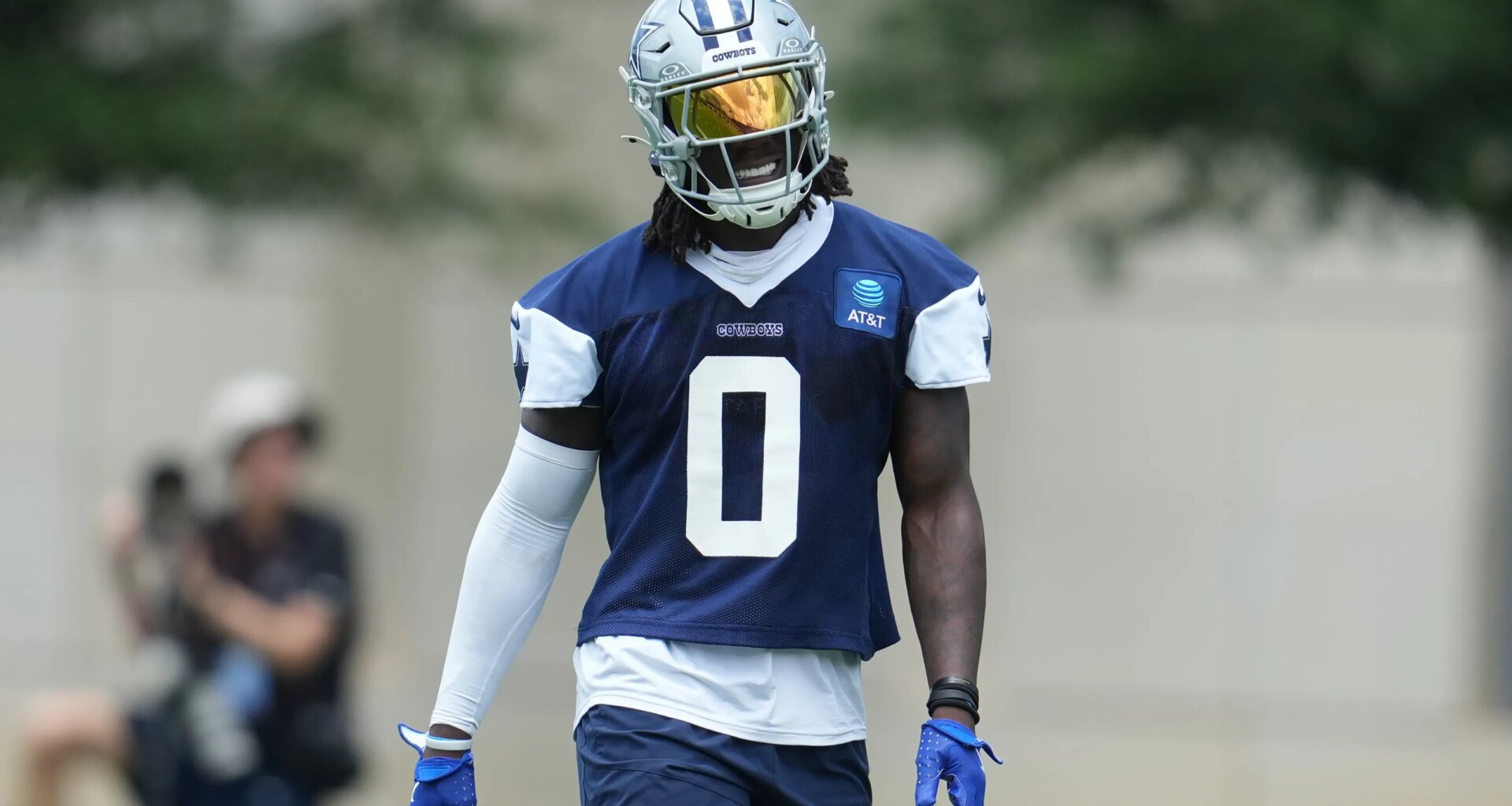 Cowboys 55-man roster vs Commanders: Dallas elevates 2 LBs for Week 2