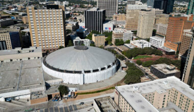 Downtown Fort Worth prepares to say goodbye to landmark arena