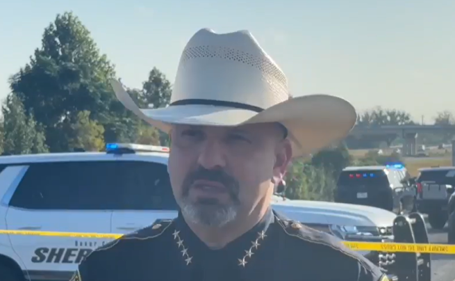 BCSO: Woman found dead off I-35 in Southeast Bexar County