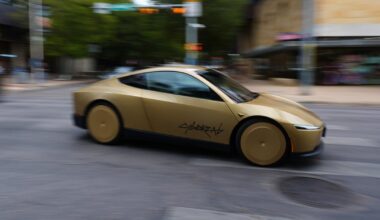 Feds open probe into Musk’s steering-wheel-free taxis – NBC 5 Dallas-Fort Worth