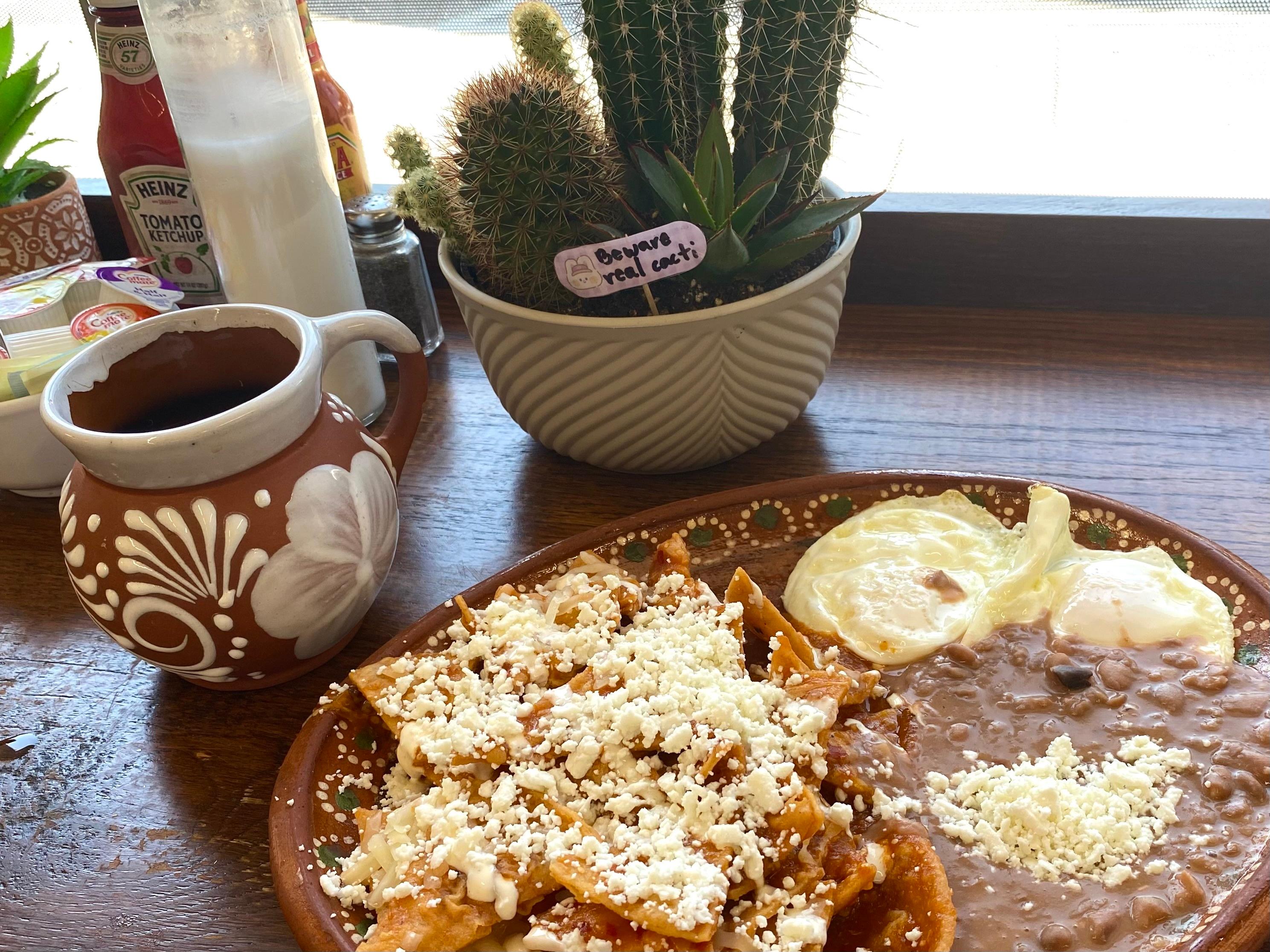Chilaquiles traditional at El Tesoro