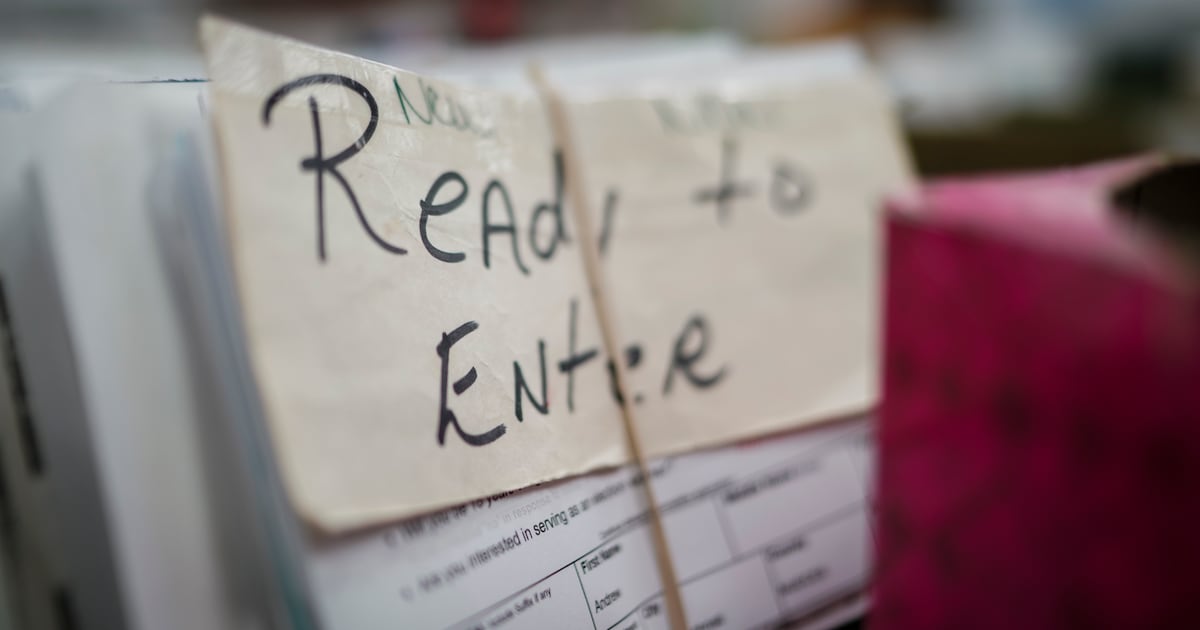 Texas’ delayed voter applications highlight registration woes