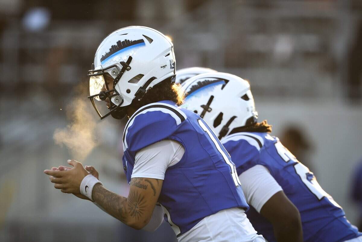 North Crowley quarterback Jacob Torres (15) calls out the play during the first half of the game against Southlake Carroll on Friday, Sept. 4, 2026 at Crowley ISD Stadium in Fort Worth.
