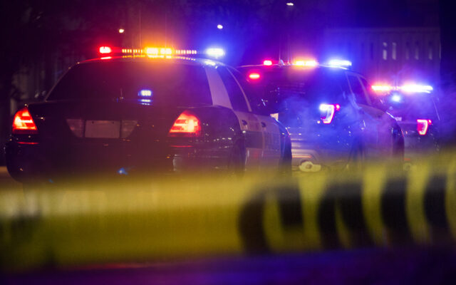 Teen critically wounded in West Side shooting