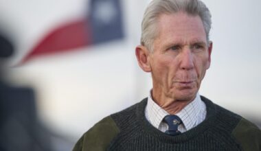 This billionaire is pouring his fortune into a Texas ghost town of about 25 people