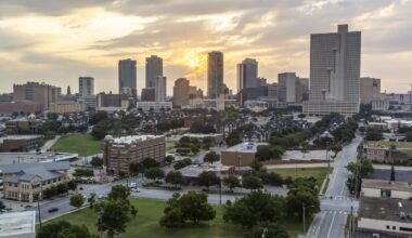 Looking for a government contract? Fort Worth workshop opening doors for small, veteran-owned businesses 