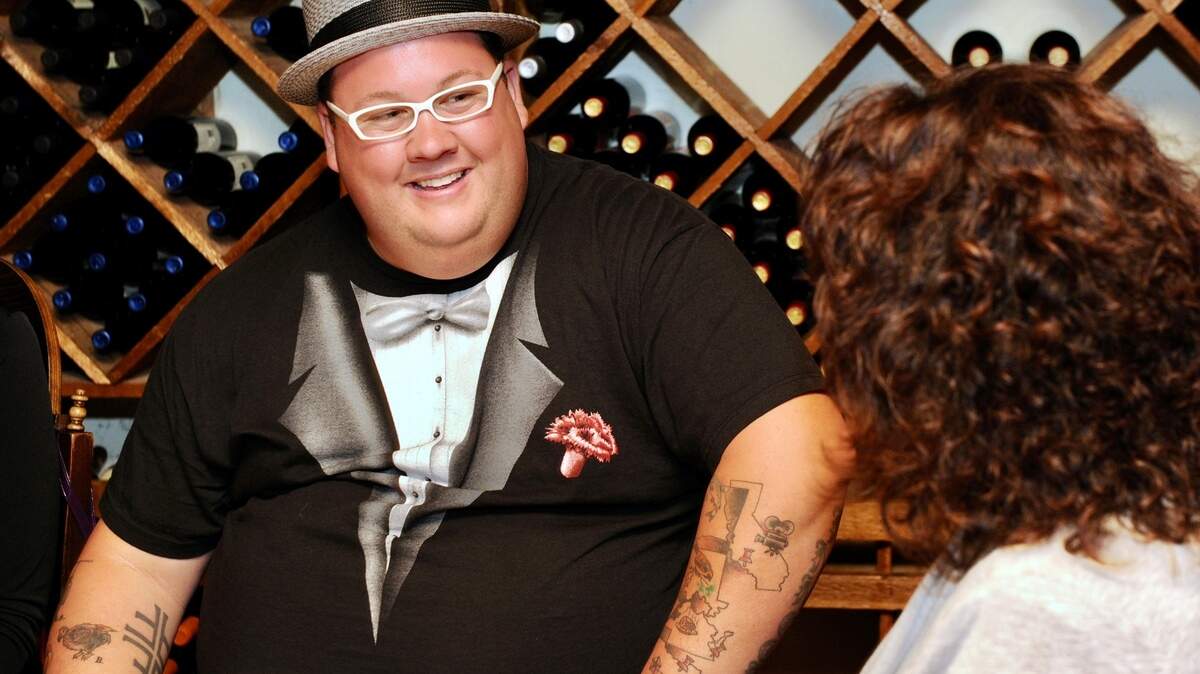 Celebrity chef launches neighborhood restaurant in Fort Worth