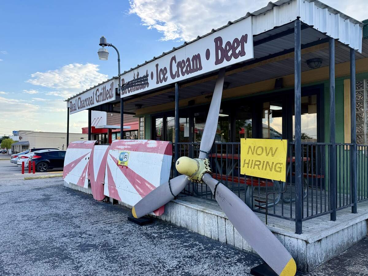 The exterior of Airways Hamburgers in Arlington, Texas, features an aircraft propeller, seen Sept. 1, 2026.