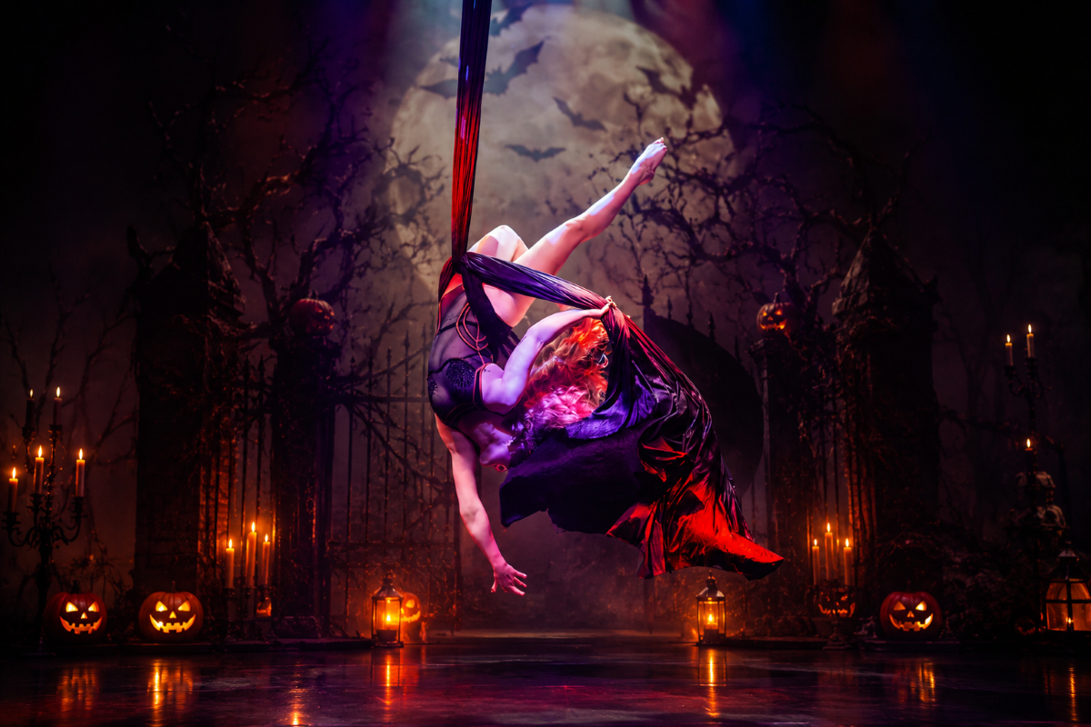 Renowned aerial cabaret company AirOtic brings its seductive Halloween spectacle BITE! to Dallas' Station 4 this October