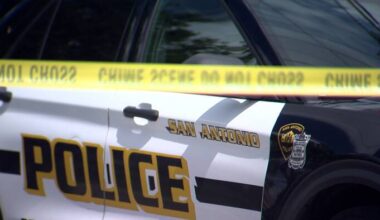 Man dies in hospital after having difficulty breathing in SAPD custody, records show