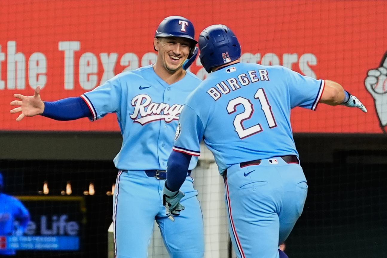Jake Burger homers twice as Rangers beat Rays 8-6 to split 4-game series – Orlando Sentinel