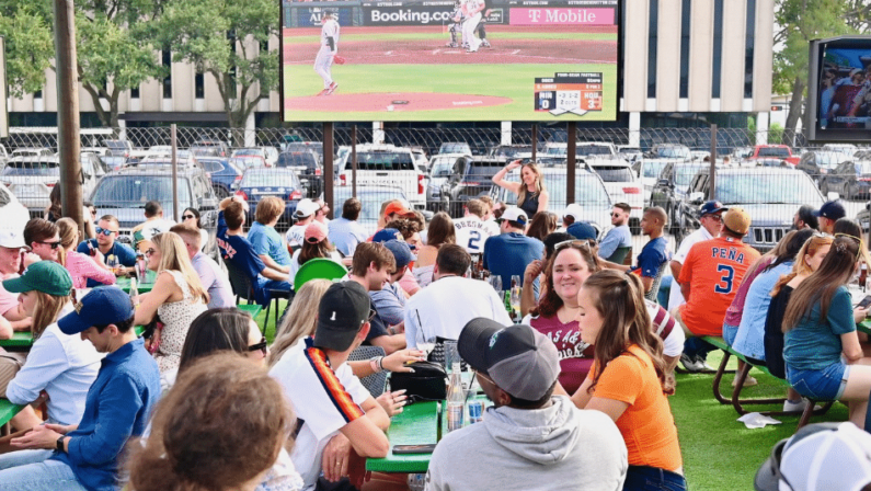 Kid Friendly Breweries Houston - Kirby Ice House