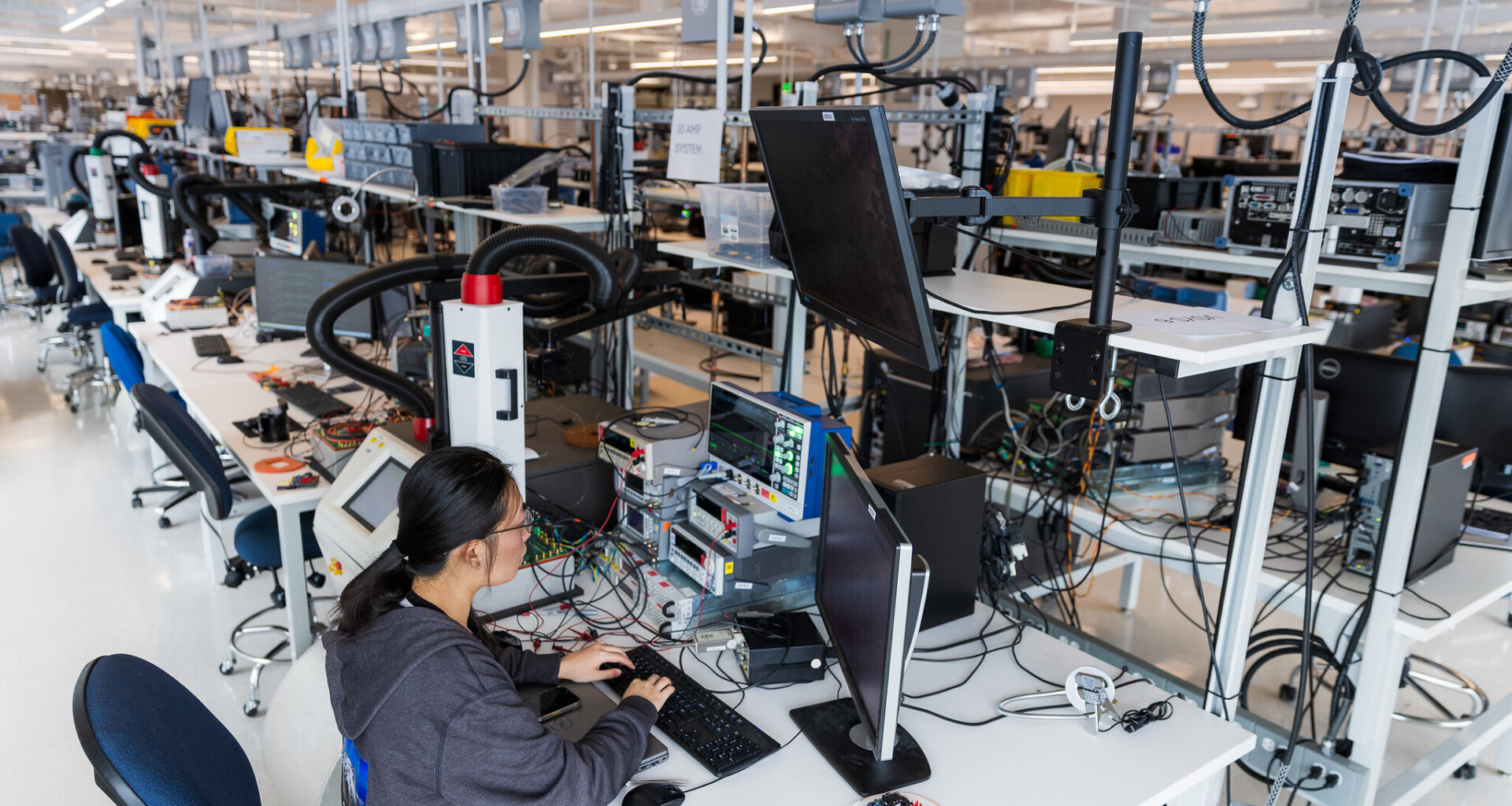 Silicon Labs opens $23m Austin lab for advanced semiconductors