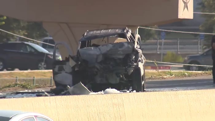 1 dead, 1 hospitalized after fiery multi-vehicle crash on NW Loop 1604, SAFD says