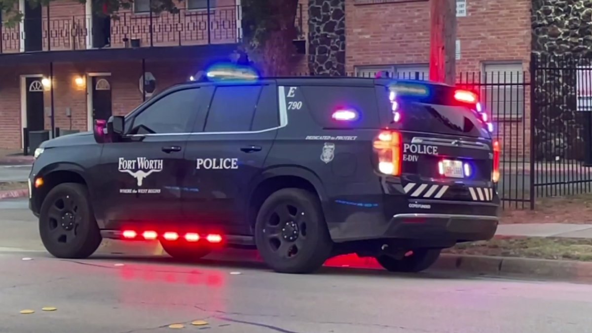 Fort Worth road rage shooting, pursuit ends with 4 teens detained – NBC 5 Dallas-Fort Worth