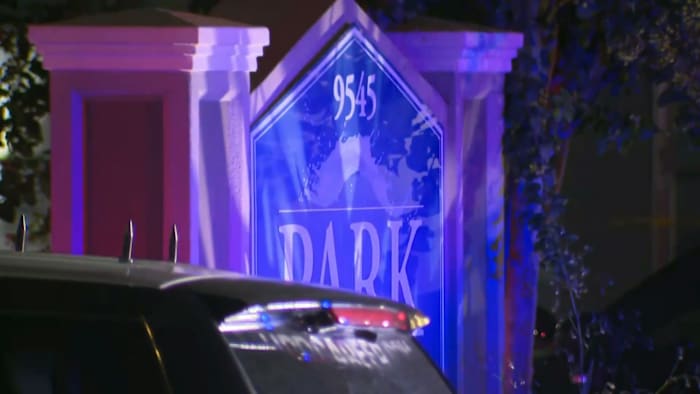 Suspect arrested, charged with capital murder after 2 found dead at west Houston apartment