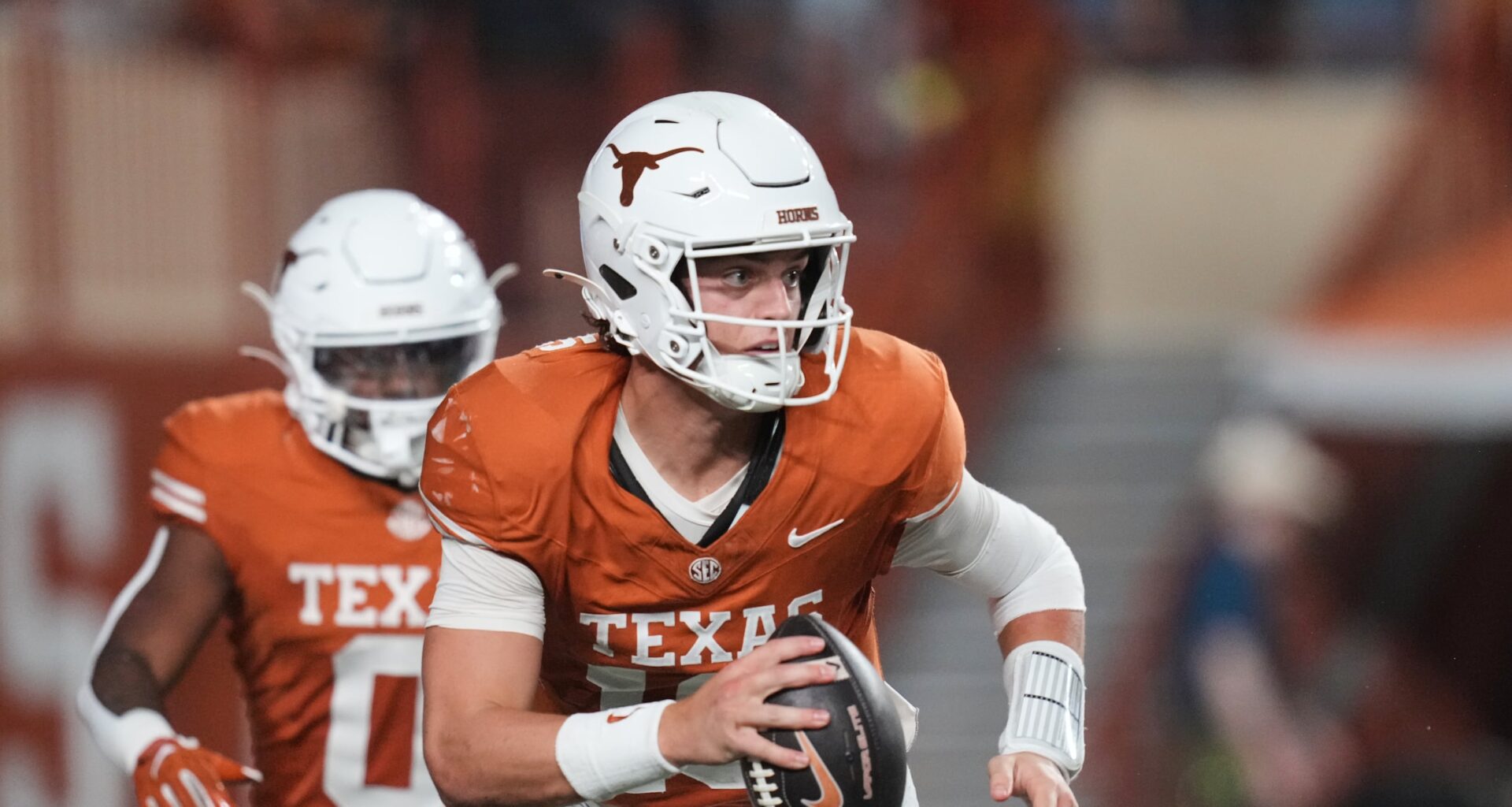 Top 25 projection: Texas No. 1, Ole Miss top 5 with win over LSU as Top 10 shuffles