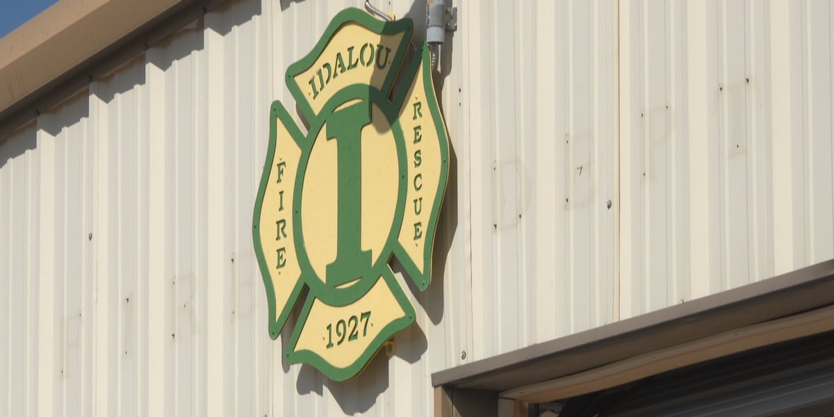 Volunteer fire departments struggle with decrease in manpower