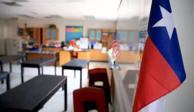 The highest-earning superintendent in the state leads a North Texas district. It's probably not the district you think