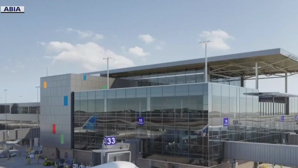 FILE – Austin airport has high travel for Labor Day