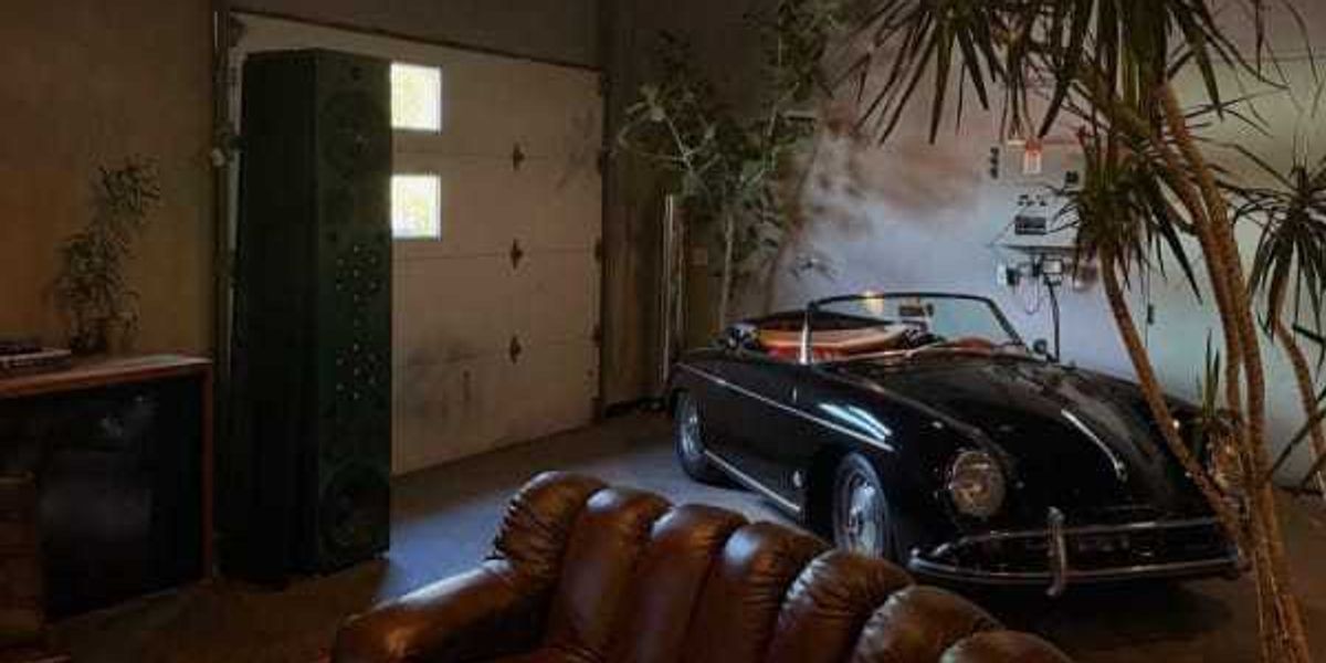 Austin food news: Car-themed coffee shop + new bar game room