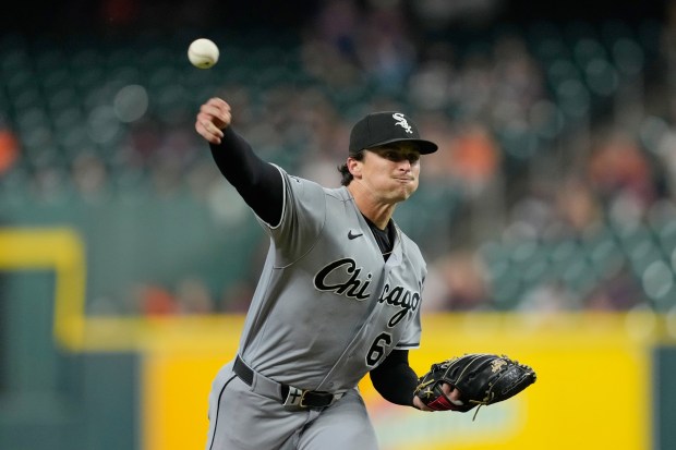 Chicago White Sox starting pitcher Davis Martin throws against the Houston Astros during the first inning on Wednesday, Sept. 2, 2026, in Houston. (AP Photo/David J. Phillip)