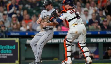 Chicago White Sox lose 2-0 to the Houston Astros