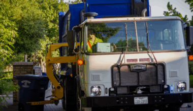 AI cameras on Dallas trash trucks score 21,000 homes for blight