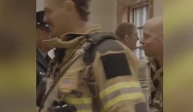More than 400 first responders climb 110 flights in Dallas to honor 9/11 fallen