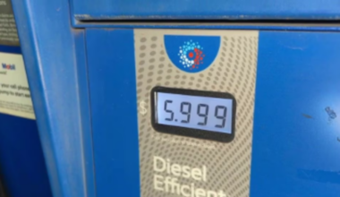Diesel prices hit record high in Texas, putting pressure on truckers and consumers
