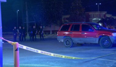 Man hospitalized after being shot in neck while driving in east-side San Antonio, police say