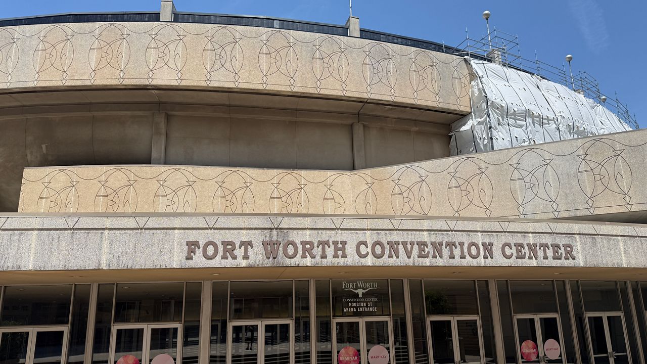 Fort Worth Convention Center arena has final farewell