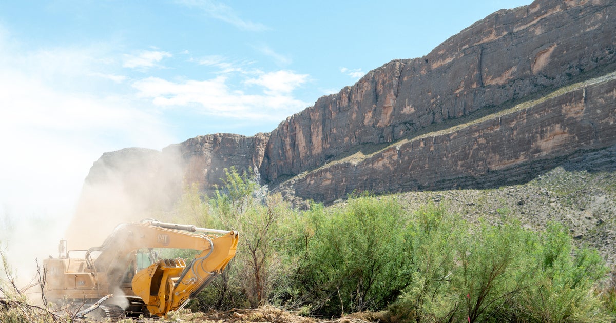 Big Bend border construction pause extended to Sept. 30