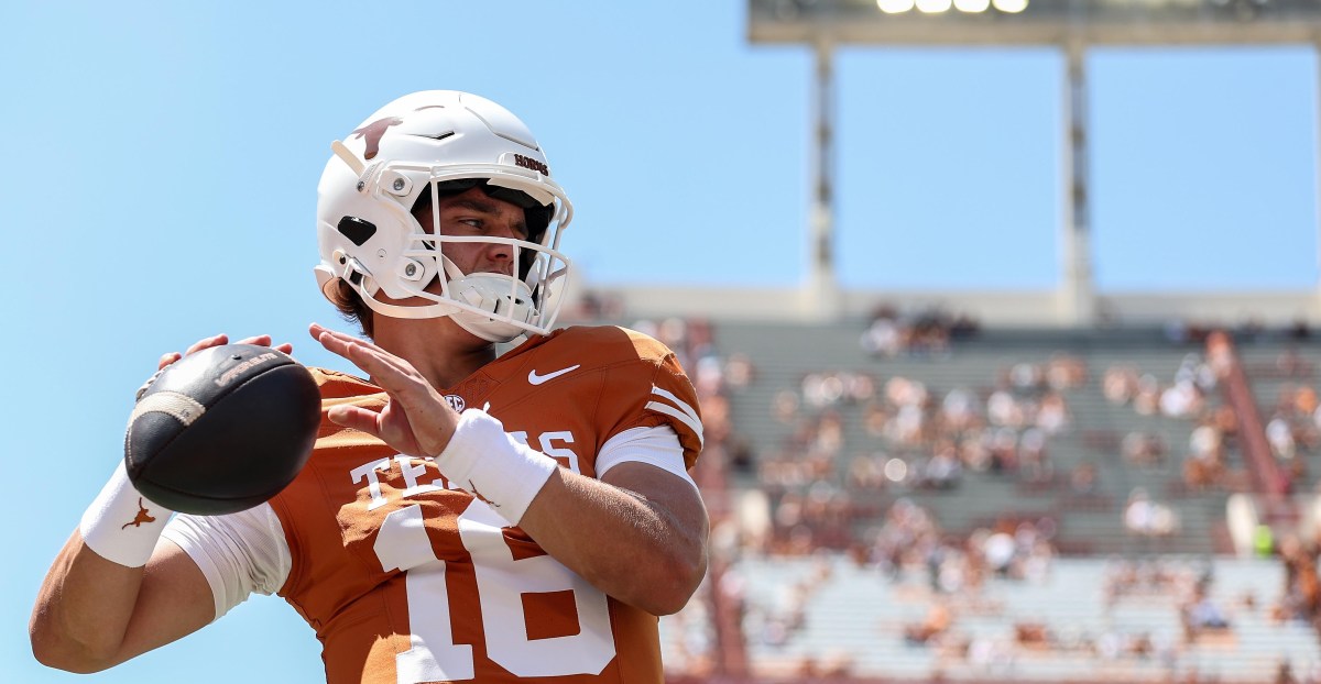 No. 5 Texas vs. Texas State live updates: Horns lead 28-7 at halftime